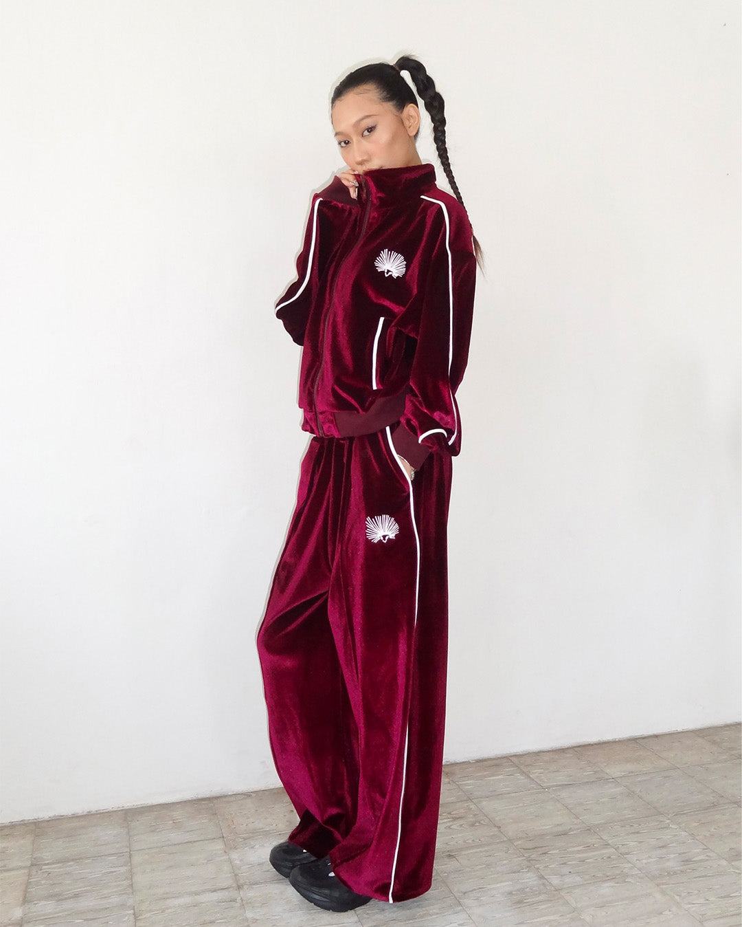 Bordeaux Red model